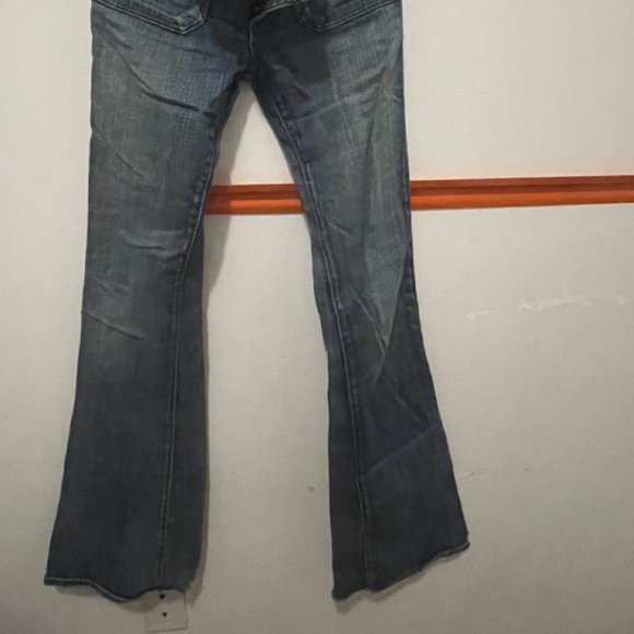 Y2K Rock and Republic Flares with Western Details (Size 25, Blue Denim) - Picture 8 of 8